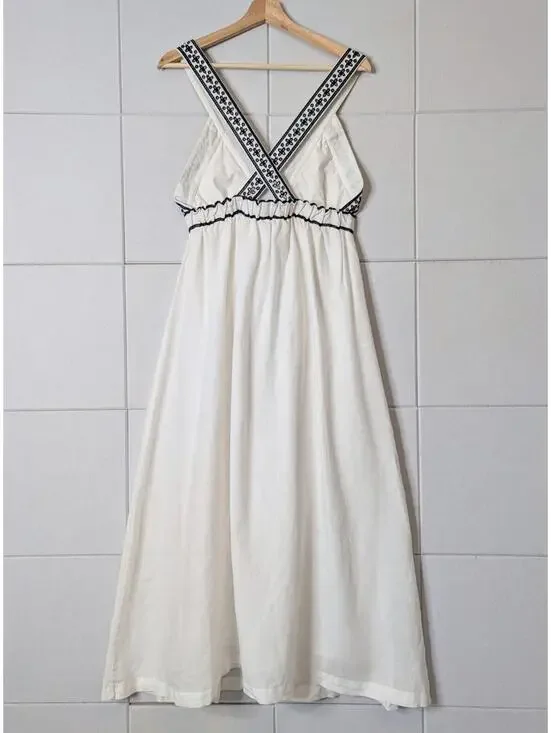 J. Crew linen cotton empire waist embroidered maxi dress - Picture 3 of 7